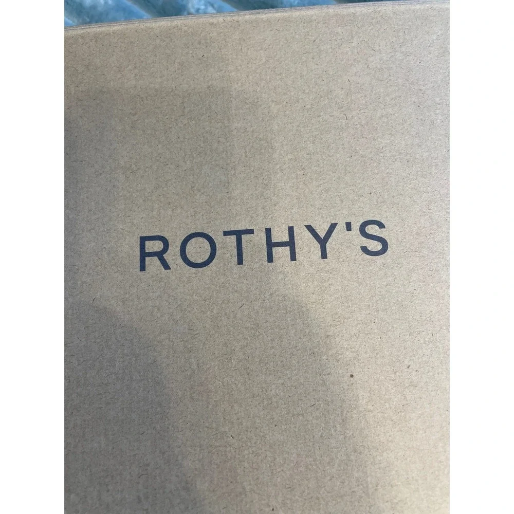 Rothy's The Slip On Sneaker Womens‎ 8 M 6.5 Beige Knit Comfort Shoes